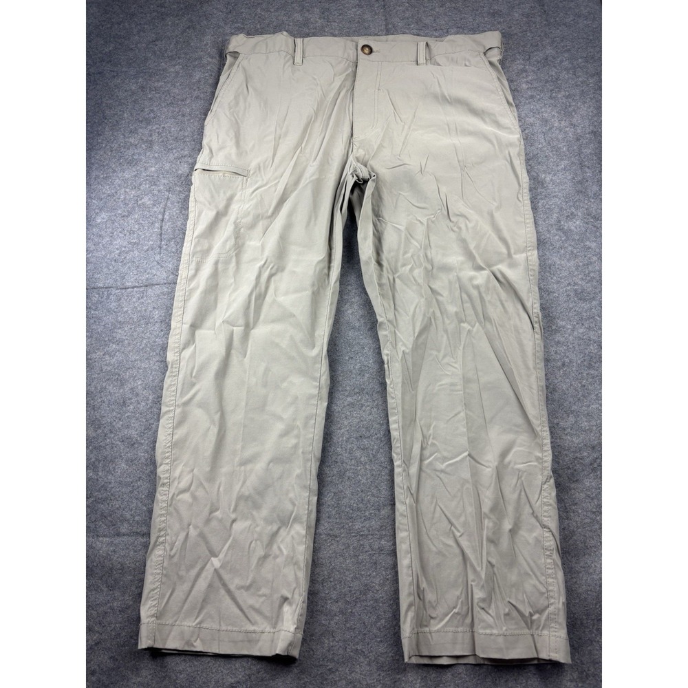 UB Tech Mens Size 40x30 Classic Fit Cargo Straight Leg Pants Beige Sweat wicking